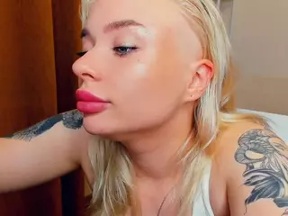 ErleneFears's Live Sex Cam Show