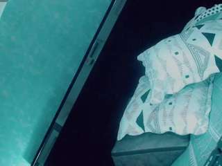 isabellalatingirs webcam
