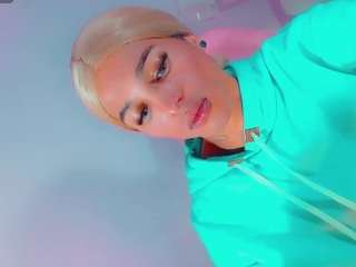 isabellalatingir... Live Webcam on CamSoda