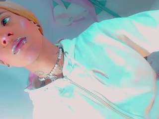 isabellalatingir... Live Webcam on CamSoda