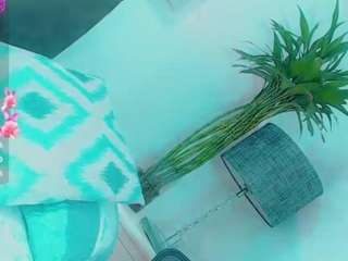 isabellalatingirs webcam