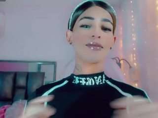 isabellalatingirs webcam