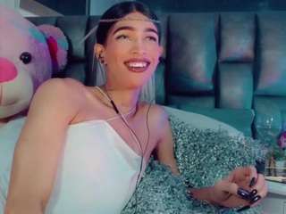 isabellalatingirs webcam