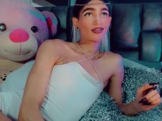 isabellalatingirs webcam