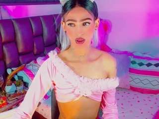 isabellalatingirs webcam