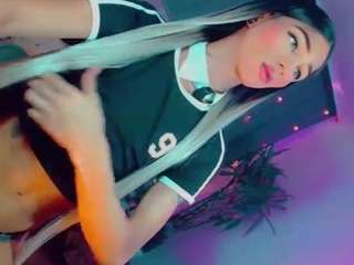 isabellalatingirs webcam