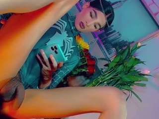 isabellalatingirs webcam