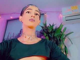 isabellalatingirs webcam