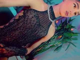 isabellalatingirs webcam