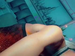 isabellalatingirs webcam