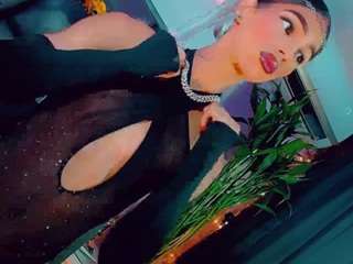 isabellalatingirs webcam