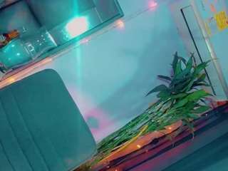 isabellalatingir... Live Webcam on CamSoda