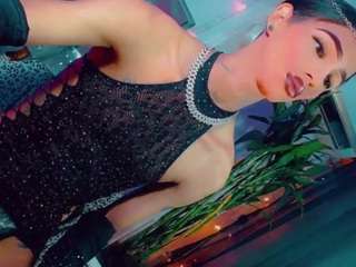 isabellalatingir... Live Webcam on CamSoda