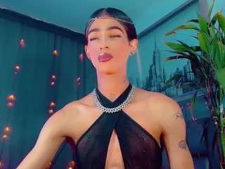 isabellalatingirs