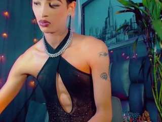 isabellalatingirs webcam