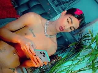 isabellalatingirs