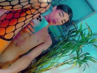 isabellalatingirs webcam