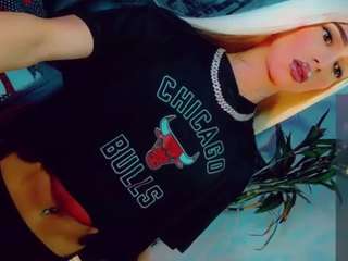 isabellalatingirs webcam
