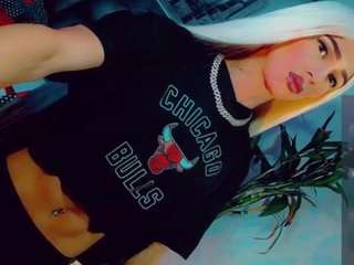 isabellalatingirs