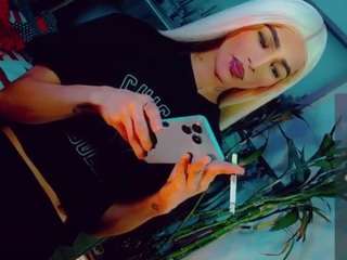 isabellalatingirs
