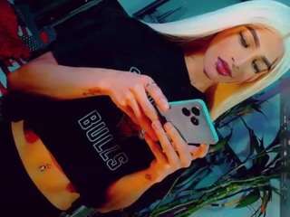 isabellalatingirs