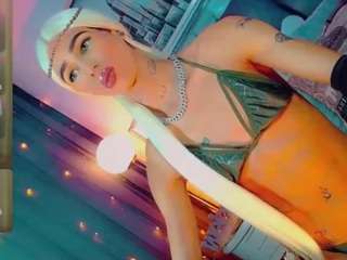 isabellalatingirs