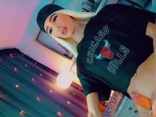 isabellalatingirs