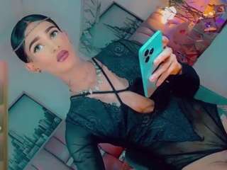 isabellalatingirs
