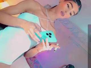 isabellalatingirs