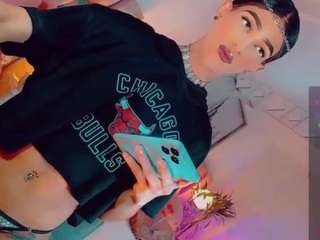 isabellalatingirs