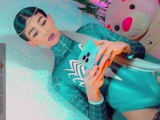 isabellalatingirs