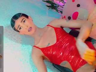 Isabellalatingirs's cam show statistics and live stream