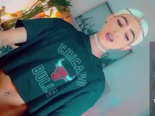 isabellalatingirs