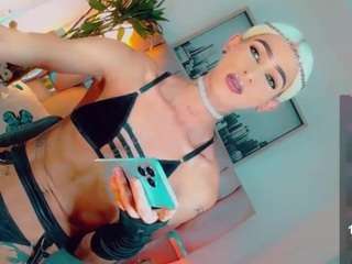 isabellalatingirs