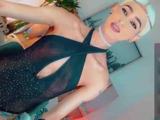 isabellalatingirs