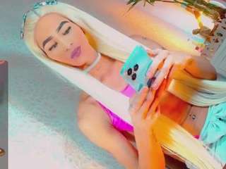 isabellalatingirs