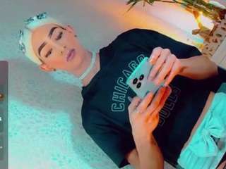 isabellalatingirs