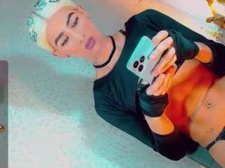 isabellalatingirs
