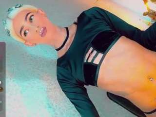 isabellalatingirs