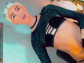 isabellalatingirs
