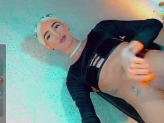 isabellalatingirs Sex Cam Show