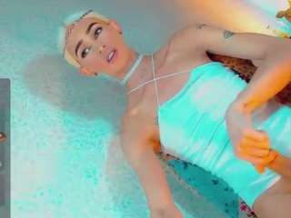 isabellalatingirs Sex Cam Show