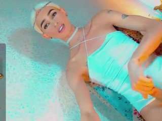 isabellalatingirs