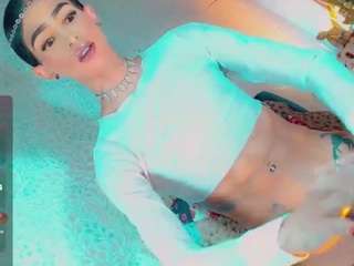isabellalatingirs Sex Cam Show
