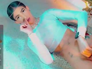isabellalatingirs Sex Cam Show
