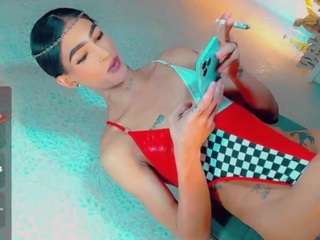 isabellalatingirs Sex Cam Show