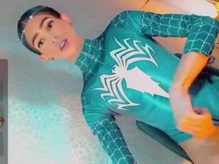 isabellalatingirs