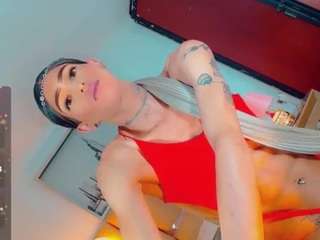 isabellalatingirs