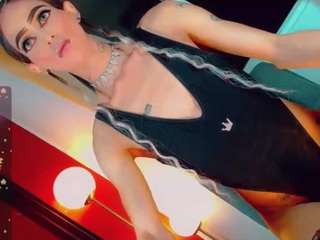 isabellalatingirs