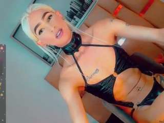isabellalatingirs live webcam show